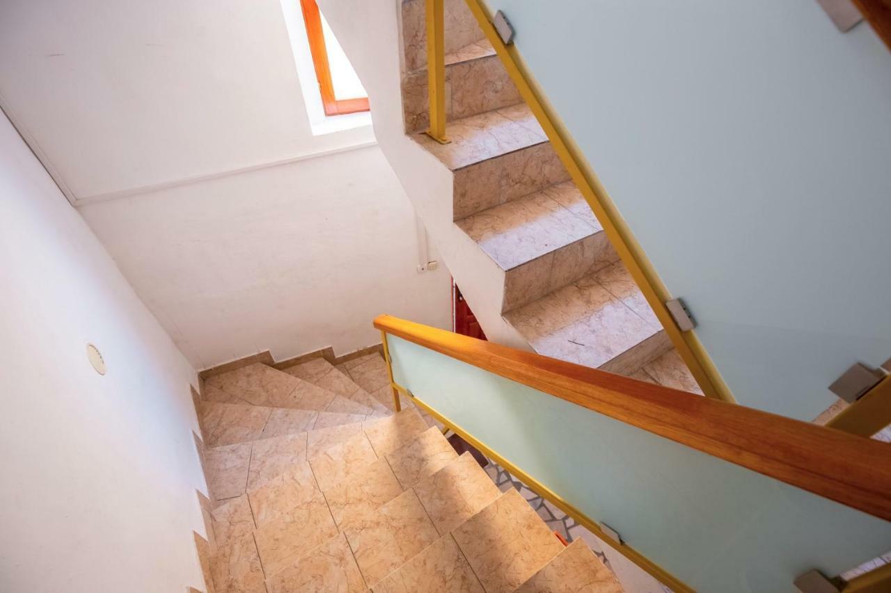 באקר Studio-Apartman Dejan מראה חיצוני תמונה